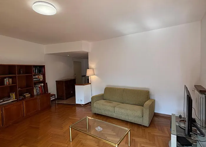 Side And View - New Bright Apartamento *