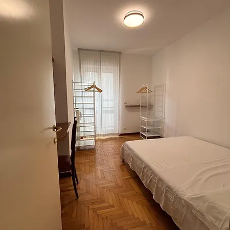 Side And View - New Bright Apartman *