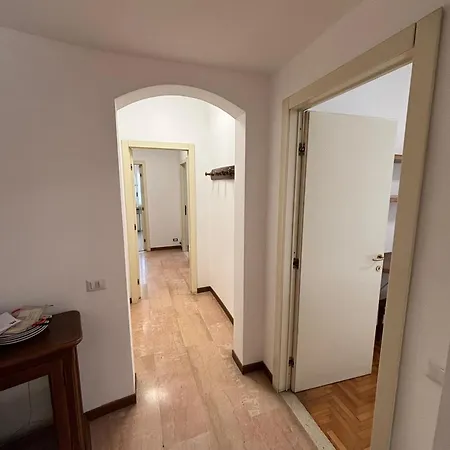 Side And View - New Bright Lecco