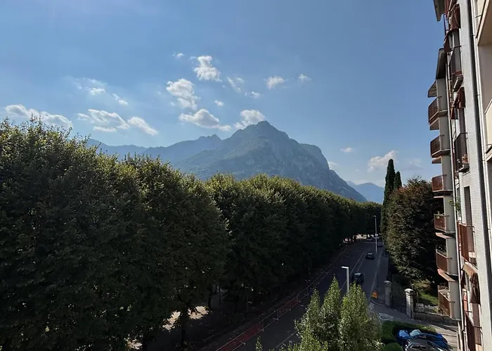 Apartman Side And View - New Bright