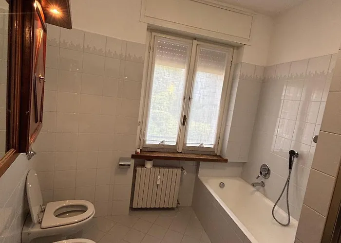 Side And View - New Bright Apartman *