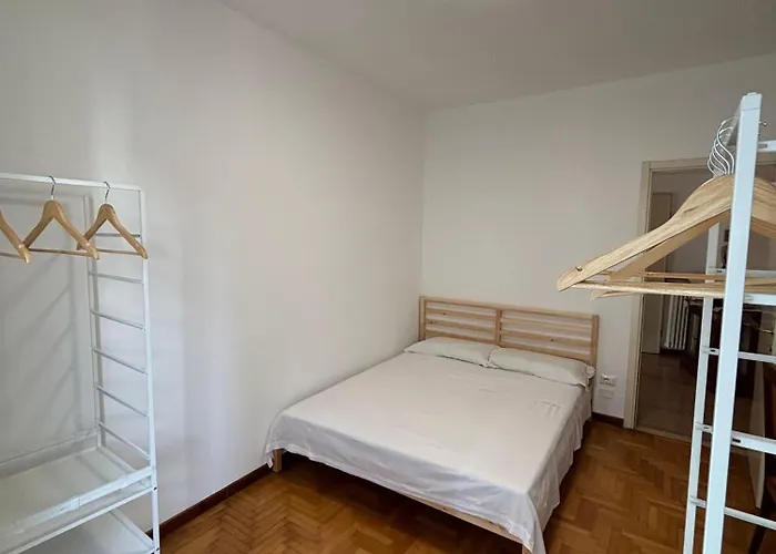 Side And View - New Bright * Lecco